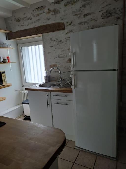 Vila L'Octroi Nantes-6 Pers.-Jardin-Proche Tt Comm. Exteriér fotografie