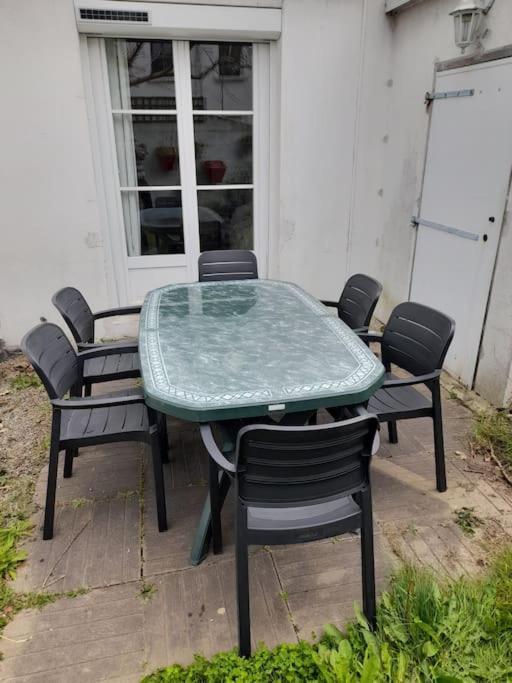 Vila L'Octroi Nantes-6 Pers.-Jardin-Proche Tt Comm. Exteriér fotografie